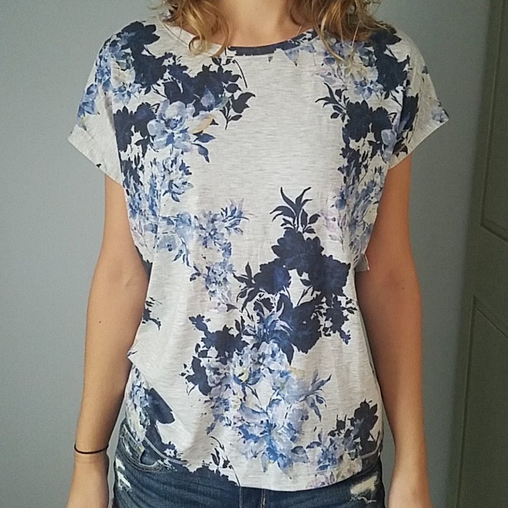 Yoga floral shirt